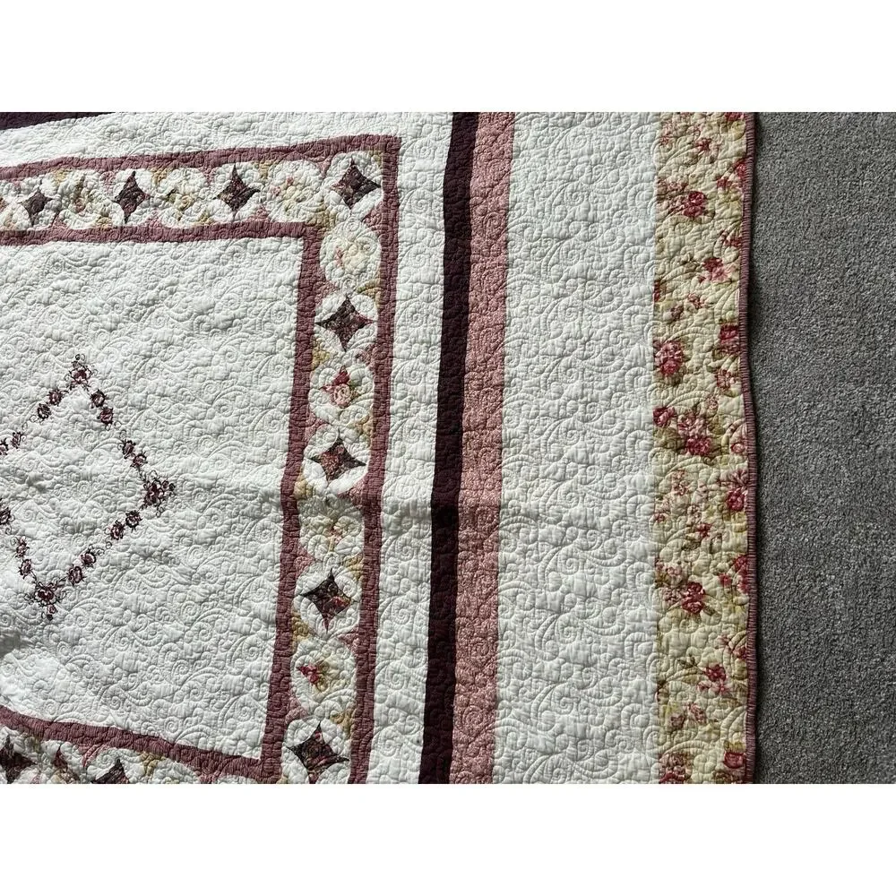 Handmade Quilted Bed Blanket Throw Floral Geometric Grannycore Cream Multicolor